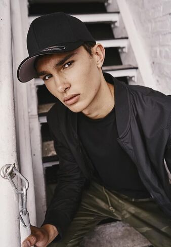 Flexfit 6277 Wooly Unisex Combed Cap in Saudi Arabia