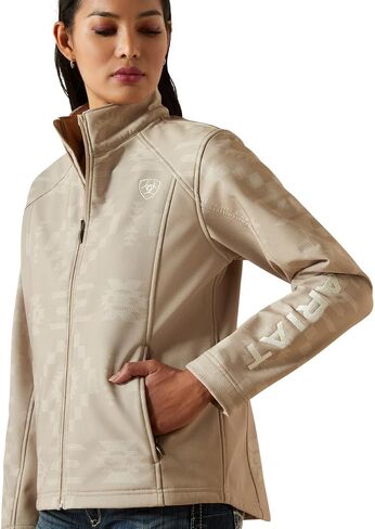 سترة نسائية من ARIAT بطباعة شعار Ariat Softshell in Saudi Arabia