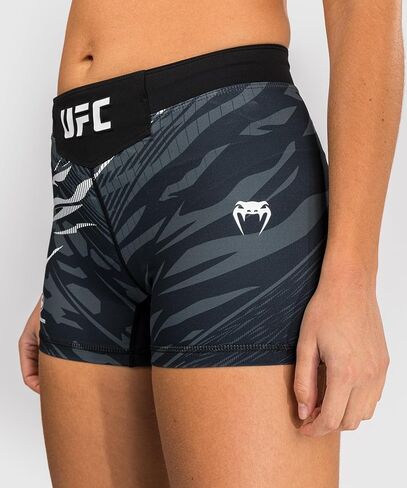 شورت نسائي أصلي من Venum UFC Fusion Fight Night Vale Tudo in Saudi Arabia