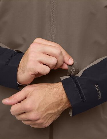 Jack Wolfskin Men Jasper Ins Jkt MJacket in Saudi Arabia
