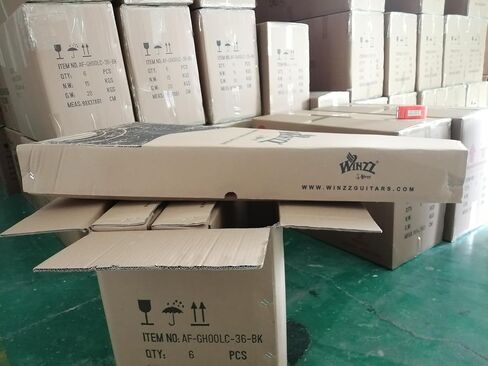 Winzz 40 بوصة غيتار صوتي للمبتدئين من الطلاب البالغين، تصميم أنيق فريد من نوعه (أحمر) in Kuwait
