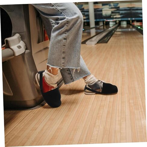 Bowling Shoe Covers with Elastic Band for Men Women Lightweight Slider Shoe Covers Flannelette Sole Reduce Friction for Smooth Sliding and Easy to Wear Black in Saudi Arabia