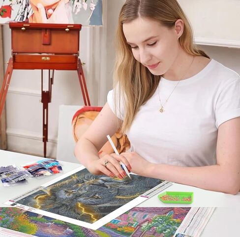Qenspe Fox Diamond Painting ، مجموعات فن الماس للبالغين ، DIY 5D Round Full Drill Diamond Art للمبتدئين ، ونقاط الماس للبالغين ، ديكور الجدار المنزلي 12x16 بوصة in Kuwait