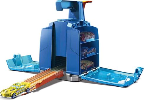 Hot Wheels Launch Case Storage Holds 6 1:64 Scale Diecast Toy Cars for Boys Ages 5 to 10 in Saudi Arabia