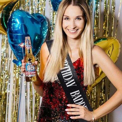 عيد ميلاد الحادي والعشرين Baddie Sash - Gold Glitter Sash with Black Foil Birthday Baddie Sash for Women and Men Funder Party Decorations Excalsions Baddie Association in Kuwait