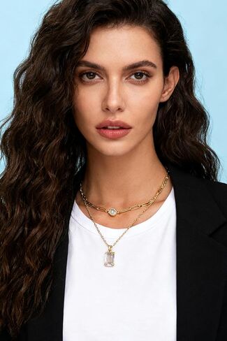 Gold Layered Pendant Necklaces for Women 14k Gold Plated Crystal Choker Necklace Paperclip Rhinestone Necklace Party Prom Jewelry in Kuwait