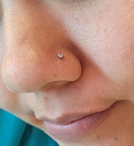 Modrsa بلا خيوط الأبعاد الخلفية المسطحة الذهب أنف الأنف عشيق 20g Flatback حلقة أنف دبوس 20 مقياس الغضروف للنساء الحلزوني محارة ترصيع tragus labret الشفة المجوهرات 6mm 1/4 " in Saudi Arabia