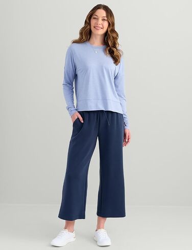 HUK Women's Bayside Pullover Crew, Midweight Soft Jersey Cropped Sweatshirt with Thumbholes in Saudi Arabia