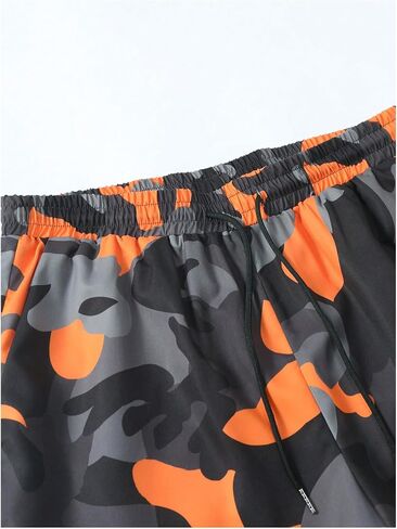 WDIRARA MEN'S BIG and TALL OND 2 Outfits Letter Camo Print Short Sleeve Tracksuit Shorts Sets in Kuwait