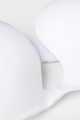 Woman's Monica Push-up Bra in Ultralight Microfiber in Saudi Arabia