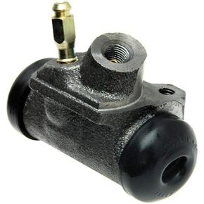 Raybestos Premium Raybestos Element3 Replacement Rear Drum Brake Wheel Cylinder for Select 1965-1969 Chevrolet Corvair Model Years (WC37052)