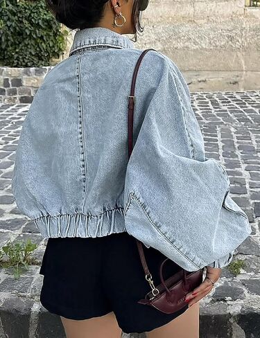 Qazel Vorrlon Womens كبير الحجم من الدنيم سترة Zip up Light Wash Blue Bomber Screet in Kuwait