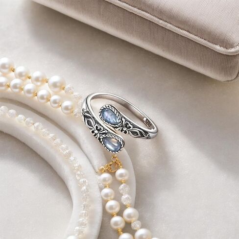 Elegant Moonstone Spoon Ring – Victorian Vintage Style, 925 Sterling Silver, Nickel-Free & Adjustable Thumb Jewelry for Women in Saudi Arabia
