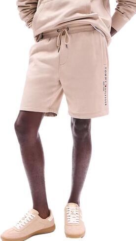 Tommy Hilfiger للرجال المطرز Tommy Logo Sweatshort ، Navy ، L. in Kuwait