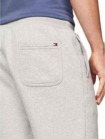 Tommy Hilfiger للرجال المطرز Tommy Logo Sweatshort ، Navy ، L. in Kuwait