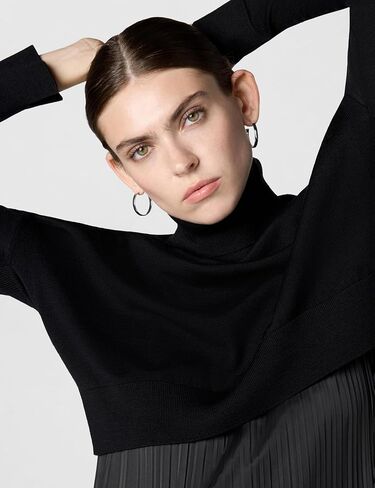 Women's Vittoria Dress in Saudi Arabia