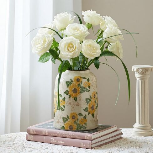 Green and White Vintage Ceramic Vase, 9.1 Inch Ice Glazed Crack Chinoiserie Rustic Floral vases, Green and Beige Large Pastoral Farmhouse Flower Vase for Tuscan Home Decor (D 6" X H 9.1") in Saudi Arabia