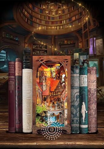 DIY Book Nook Kit ، Christmas Diy DIY Toy House Book Nook Bookshelf Insert Decoration ، Freeh Wooden Puzzle مع غطاء الغبار LED ، لأعياد ميلاد المراهقين - عيد الميلاد ليلة الثلج in Kuwait