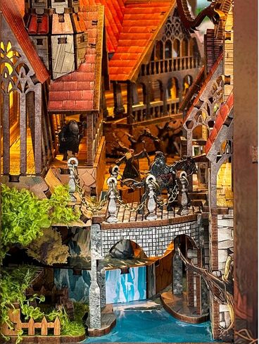 DIY Book Nook Kit ، Christmas Diy DIY Toy House Book Nook Bookshelf Insert Decoration ، Freeh Wooden Puzzle مع غطاء الغبار LED ، لأعياد ميلاد المراهقين - عيد الميلاد ليلة الثلج in Kuwait