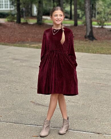 Stelle Girls Long Sleeve Velvet Dress Ruffled Crew Neck Midi A-Line Dresses Vintage Formal Party Winter Outfits in Saudi Arabia