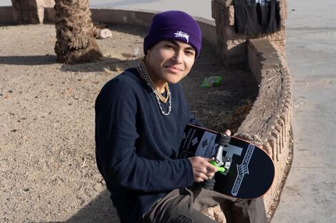 Shark Wheel New 54mm, Wheels for Skateboarding (Jaws) in Kuwait