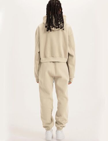 COZYPOIN Womens Fleece 2 Piece Outfits Sweatsuit Crop Top and Pants Hoodie Tracksuit Set in Kuwait