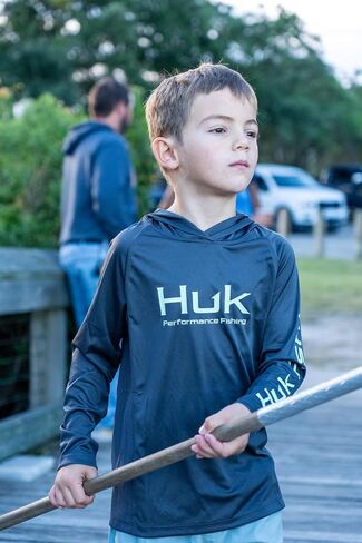 HUK Boys' Pursuit Long Sleeve Graphic Hoodie, Lightweight, UPF Sun Protection, Quick-Drying Fishing Shirt in Saudi Arabia