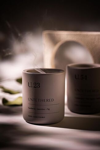 شمعة معطرة U.0 الفاخرة - Sage ، Orange & Amber | يدويًا في الولايات المتحدة الأمريكية مع شمع جوز الهند الطبيعي بنسبة 100 ٪ | فتيل مزدوج ، شمعة رائحة العطرية طويلة الأمد للمنزل ، الهدايا والاسترخاء (12.5 أوقية) in Kuwait