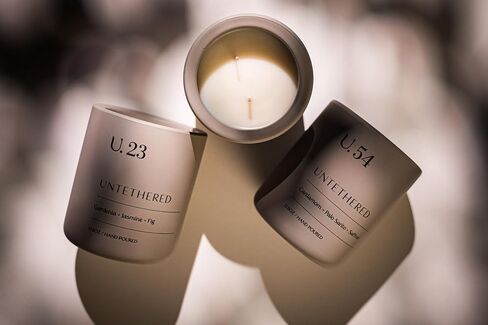 شمعة معطرة U.0 الفاخرة - Sage ، Orange & Amber | يدويًا في الولايات المتحدة الأمريكية مع شمع جوز الهند الطبيعي بنسبة 100 ٪ | فتيل مزدوج ، شمعة رائحة العطرية طويلة الأمد للمنزل ، الهدايا والاسترخاء (12.5 أوقية) in Kuwait