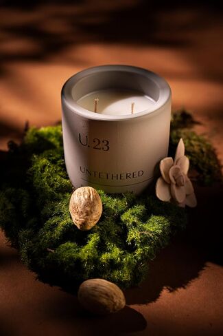 شمعة معطرة U.0 الفاخرة - Sage ، Orange & Amber | يدويًا في الولايات المتحدة الأمريكية مع شمع جوز الهند الطبيعي بنسبة 100 ٪ | فتيل مزدوج ، شمعة رائحة العطرية طويلة الأمد للمنزل ، الهدايا والاسترخاء (12.5 أوقية) in Kuwait