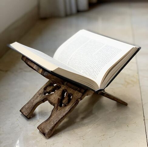 حامل عرض كتاب الصلاة الخشبي الجميل المصنوع يدويًا، حامل للكتب الدينية المقدسة، الكتاب المقدس، القرآن الكريم جيتا، مسند كتب قابل للطي، غرفة المعيشة التقليدية، ديكور المنزل (12 (طول) × 6 (عرض) بوصة) in Saudi Arabia