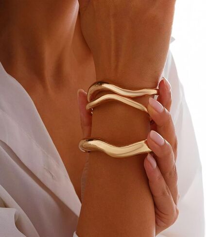 Gold Bangle Bracelets for Women Elegant Cuff Bracelet Jewelry Gifts Stylish Bracelets for Women in Saudi Arabia