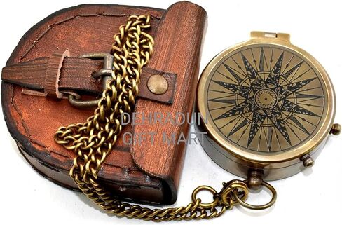 Vintage Style Antique Brass Compass Pocket Hand Made Fully Functional Compass with Leather Case for Adventure Travelling for Husband Couple Gift Compass in Saudi Arabia