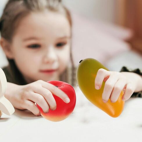 مجموعة واحدة من هزازات الفاكهة الموسيقية من كيسانجيل، ماراكاس التعليمية المبكرة تتضمن الموز والمانجو والفراولة قرع للتنسيق بين اليد والعين والتفاعل بين الوالدين in Saudi Arabia