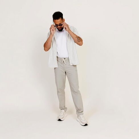 UOVO Breeze Men’s Dress Sneakers in Kuwait