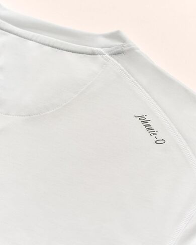 Johnnie-O The Course Performance T-shirt t-shirt t-shirt in Saudi Arabia