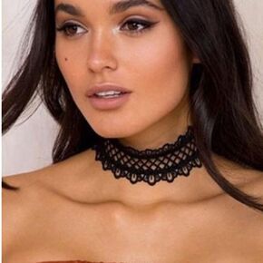 Zeshimb Black Lace Choker Necklaces Vintage Lace Collar Necklaces Lace Elastic Necklace Boho Velvet Chokers Necklace Jewelry for Women and Girls