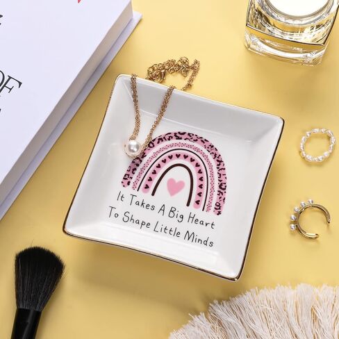 Homlouue Gfits for Mom Ring Dish Dear Mom I'm Your Favorite Child Jewelry Tray Mom Gifts Mothers Day Gifts from Daughter Son Kids Best Birthday Gifts Christmas Gifts for Mom in Saudi Arabia
