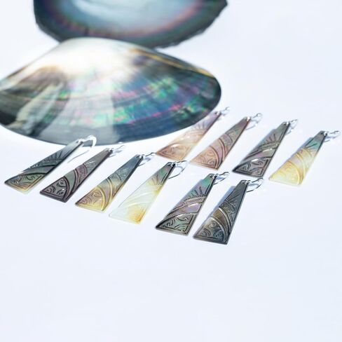 أقراط متدلية من عرق اللؤلؤ التاهيتي، عرق اللؤلؤ من المحار الأسود، فضة إسترلينية مطلية بالذهب الأبيض عيار 18 قيراط in Kuwait