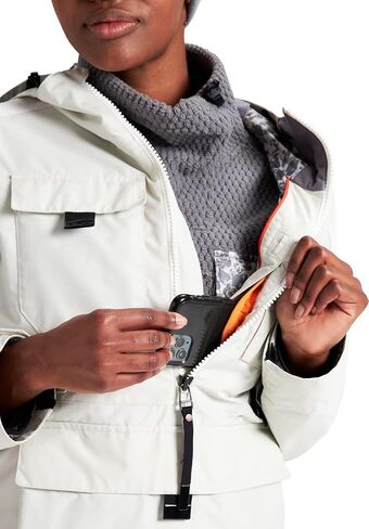 Burton Women's Amora Anorak in Saudi Arabia