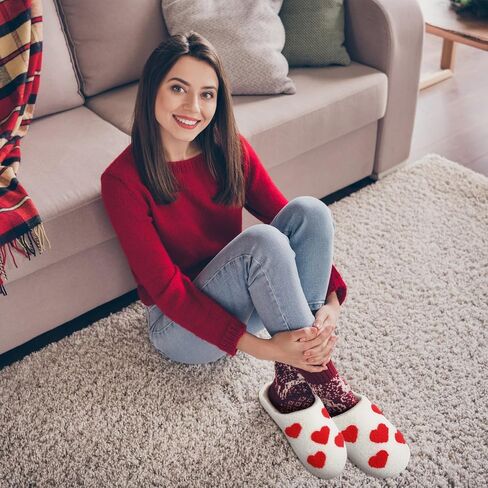 Valentine's Day Slippers Heart Soft Plush Slippers Keep Warm Couples Slides for Women Valentine's Day Home in Saudi Arabia