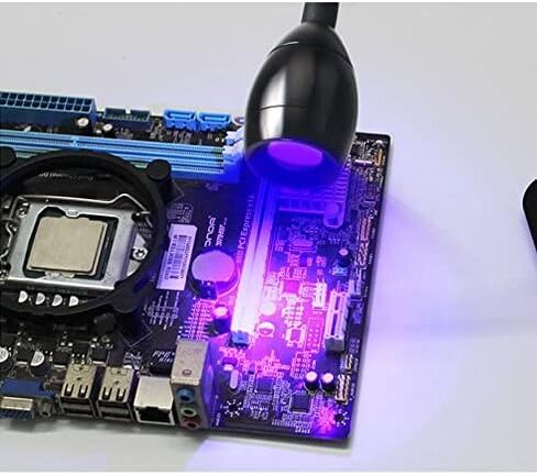 ترقية مصباح بمشبك ضوء الأشعة فوق البنفسجية 3 وات بتركيز قابل للتعديل لفن الأظافر، ومعالجة الغراء الصناعي، وفحص الفلورسنت، ومنفذ USB للتركيز على الأشعة فوق البنفسجية، ضوء أسود in Kuwait