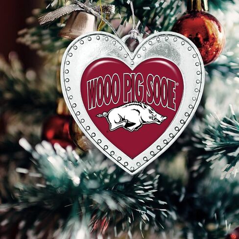 أركنساس Razorbacks Woo Pig Sooie عيد الميلاد على شكل قلب فضي معدني زخرفة هدية شجرة الديكور UA in Saudi Arabia