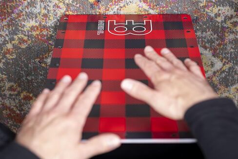 Meinl Percussion Cajon Box Drum Instrument with Internal Snare Strings, Adjustable — NOT Made in China — Play with Your Hands, 2-Year Warranty (HCAJ3AWA) in Saudi Arabia