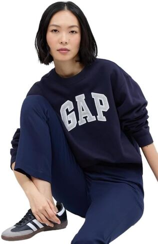 سويت شيرت هيريتيج للسيدات من GAP in Saudi Arabia