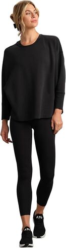 Rhone Women's DreamGlow™ Pullover in Saudi Arabia