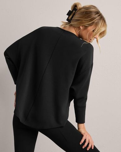 Rhone Women's DreamGlow™ Pullover in Saudi Arabia