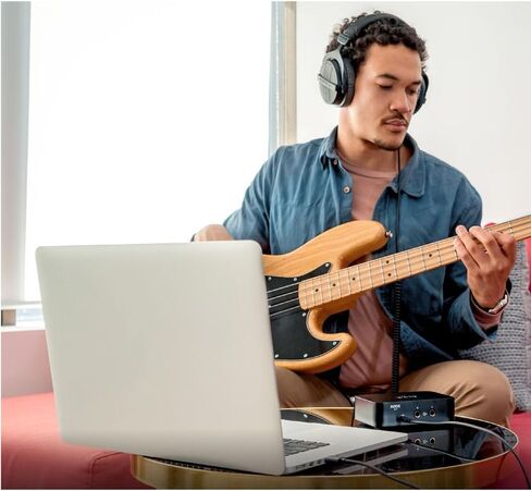 Rode Ai-1 Studio-Quality USB Audio Interface with Rode SC17 1.5m USB-C to USB-C Cable in Saudi Arabia