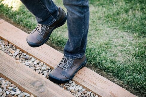 KEEN Austin Shoes in Kuwait