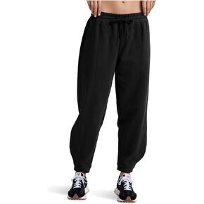بنطال رياضي للسيدات من Beyond Yoga من Luxefleece Barrel in Saudi Arabia